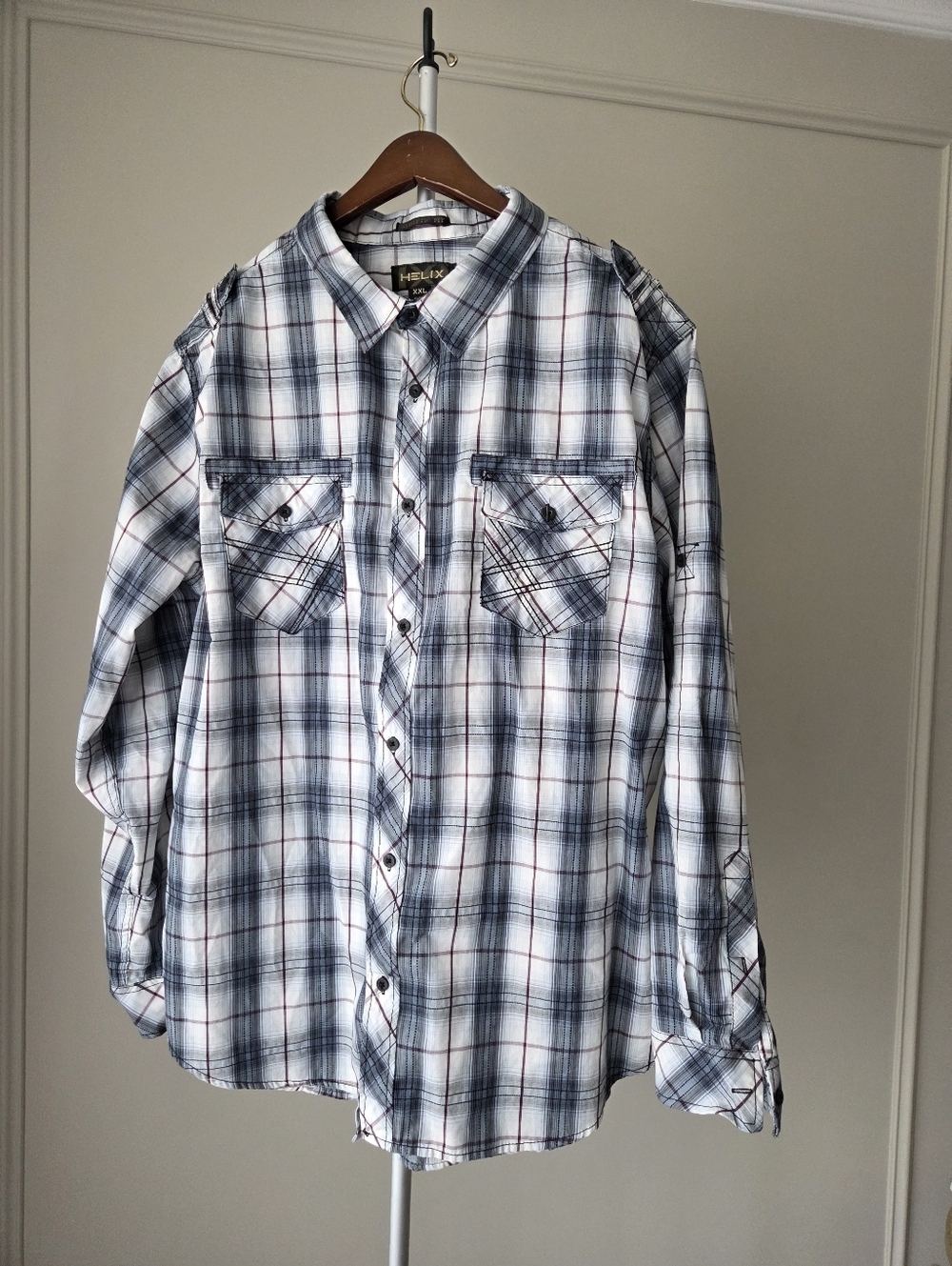 Helix Men's Blue Plaid Button-Up Shirt Sz.XXL